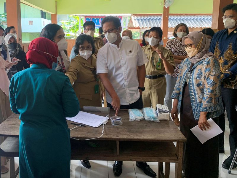 Indonesia meningkatkan perjuangannya melawan tuberkulosis di tengah kekhawatiran mengenai dampak ekonominya